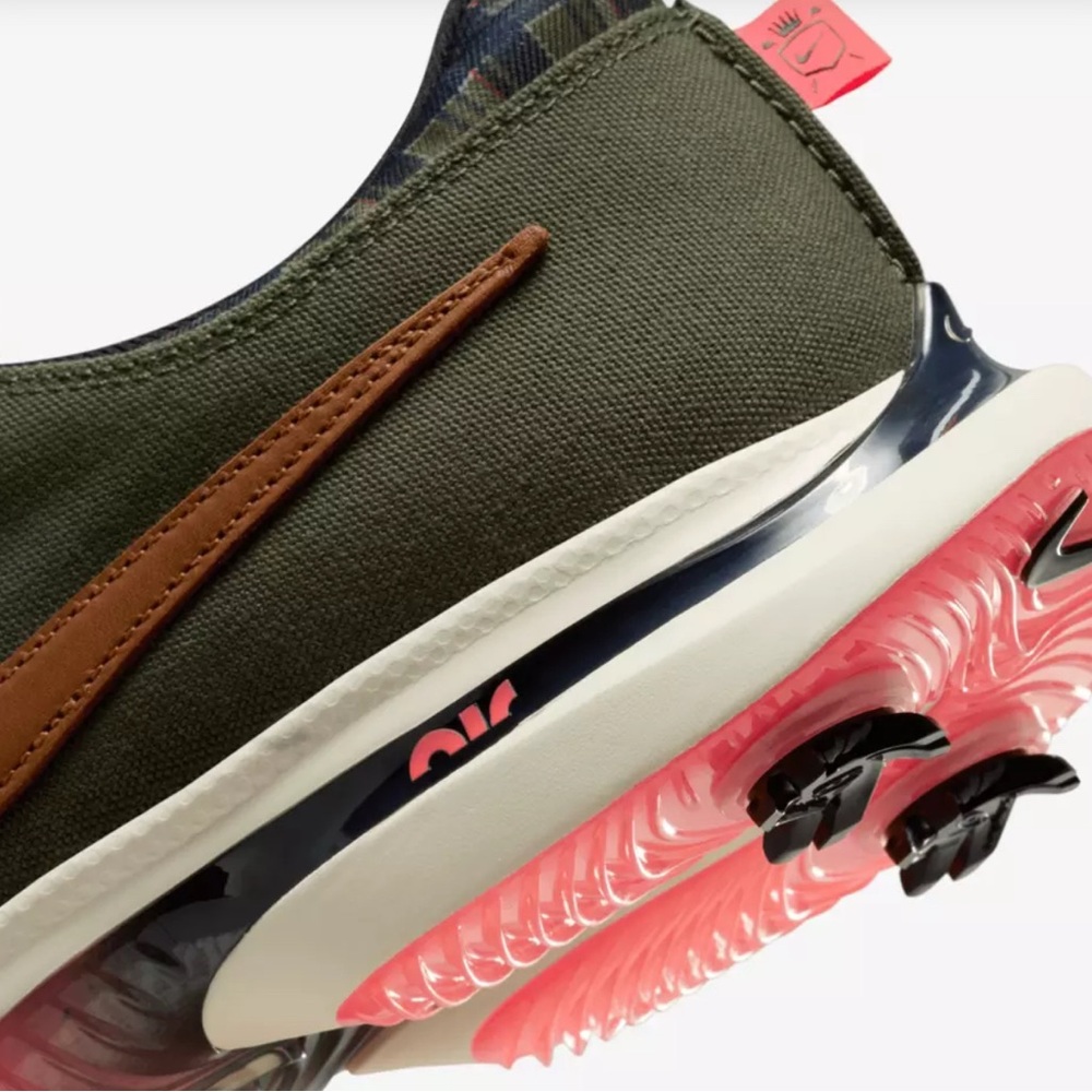 Nike AR ZM Victory TR 3 NRG OC24 Golf Shoes in Cargo Khaki